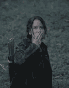 Jennifer Lawrence Katniss Everdeen GIF - Jennifer Lawrence Katniss Everdeen Three Finger Salute GIFs