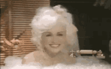 Dolly Parton Smile GIF - Dolly Parton Dolly Parton GIFs