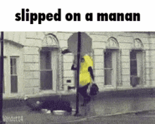 Slipped On A Banan GIF - Slipped On A Banan Banan Slipped On A GIFs