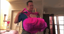 Tom Hanks Dress GIF - Tom Hanks Dress Girly GIFs