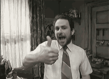 Two Thumbs Up - It'S Always Sunny In Philadelphia GIF - Its Always Sunny In Philadelphia Charlie Kelly Charlie Day GIFs