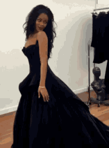 Rihanna Photoshoot GIF - Rihanna Photoshoot Gown GIFs