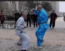Ouch Kick GIF - Ouch Kick Balls GIFs