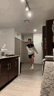 Chase Rutherford Chase Host GIF - Chase Rutherford Chase Host GIFs