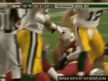 Double Check Discount GIF - Double Check Discount Aaron Rodgers GIFs