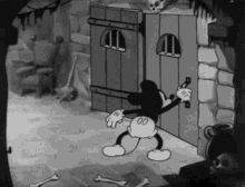 Disney Mickey Mouse GIF - Disney Mickey Mouse Doors GIFs