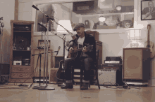 Playing Guitar Foy Vance GIF - Playing Guitar Foy Vance Have Me Maria GIFs