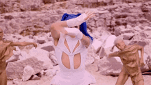 Dancando Pabllo Vittar GIF - Dancando Pabllo Vittar Cabelo Azul GIFs