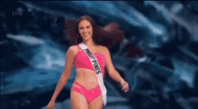 Catriona Gray Miss Universe GIF - Catriona Gray Miss Universe Lava Walk GIFs