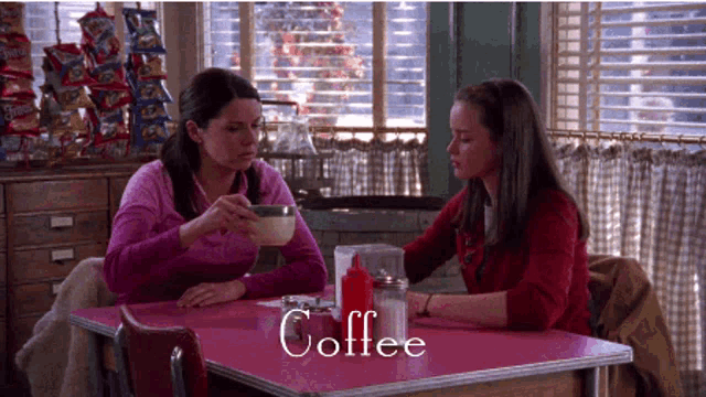 Coffee Gilmore Girls GIF - Coffee Gilmore Girls Cheers - Descubre &amp;  Comparte GIFs
