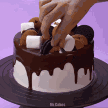 Cake Favorite GIF - Cake Favorite Love Cakes GIFs