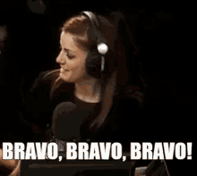 Annalisa Bravo Bravo Bravo GIF - Annalisa Bravo Bravo Bravo Sei Contento Complimenti GIFs
