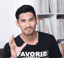 Favorit Jryan Karsten GIF - Favorit Jryan Karsten Hits Records GIFs