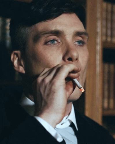 tommy-shelby-peaky-blinders.gif