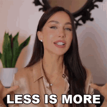 Less Is More Coco Lili GIF - Less Is More Coco Lili The Fewer The Better GIFs
