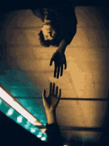 Scary Touch GIF - Scary Touch Reflection GIFs