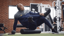 Stretching Warm Up GIF - Stretching Warm Up Exercising GIFs