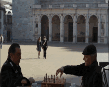 donmatteo donmatteo11 don matteo scacchi nino frassica don matteo gif donmatteo donmatteo11 don matteo scacchi nino frassica don matteo gif