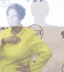 diva aretha franklin red carpet overwhelmed pose diva aretha franklin red carpet overwhelmed pose
