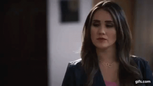 victoria-lamas-dulce-maria.gif
