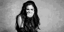 Selena Gomez Selena Marie Gomez GIF - Selena Gomez Selena Marie Gomez Smile Through The Pain GIFs
