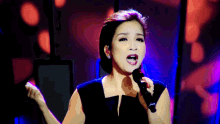 My Linh Vietnamese Singer GIF - My Linh Vietnamese Singer Diva GIFs