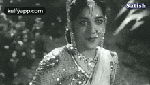 actress jamuna garu in gulebakavali katha movie jamuna old classic siggu
