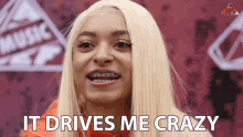 It Drives Me Crazy Drives Me Mad GIF - It Drives Me Crazy Drives Me Mad Makes Me Mad GIFs
