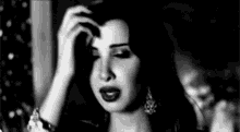 نانسي عجرم GIF - Nancy Ajram Mv Sing GIFs