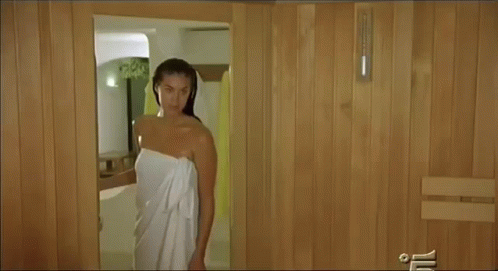 Megan Gale,2000,beautiful,Vacanze Natale,sauna,hot,gif,animated gif,gifs,me...