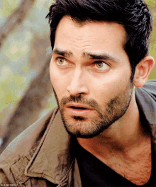 Derek Hale Teen Wolf GIF - Derek Hale Teen Wolf Look Up GIFs