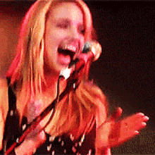 Dianna Agron Clapping GIF - Dianna Agron Clapping Excited GIFs
