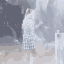 Gowon Loona GIF - Gowon Loona Gowon Dancing GIFs