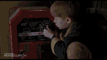 Marv Electrocuted Home Alone GIF - Marv Electrocuted Home Alone GIFs