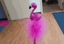 pen flamingo