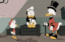 Donald Duck Scrooge Mcduck GIF - Donald Duck Scrooge Mcduck Ducktales GIFs