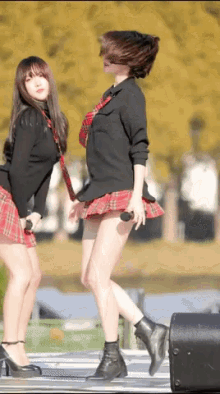 minifaldas dance