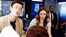 snowbarry love otp barry and caitlin in sync