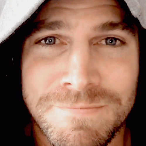 Stephen Amell Wink GIF - Stephen Amell Wink Handsome GIFs