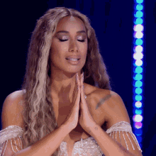 Stunning Leona Lewis GIF - Stunning Leona Lewis Queen Of The Universe GIFs