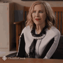 confused moira rose moira catherine ohara schitts creek confused moira rose moira catherine ohara schitts creek