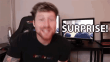 Surprise Im Here GIF - Surprise Im Here Im Back GIFs