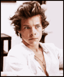 Harry Styles One Direction GIF - Harry Styles One Direction Sign Of The Times GIFs