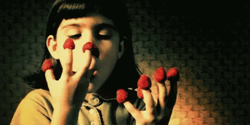Amelie Raspberries GIFs | Tenor