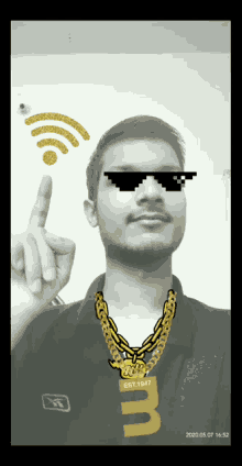 Gold Swag GIF - Gold Swag Gold Chain GIFs