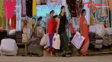Aadavarimatalaku Ardhale Verule Shopping GIF - Aadavarimatalaku Ardhale Verule Shopping Window Shopping GIFs