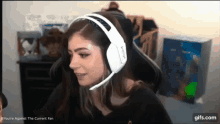 Chrissy Costanza Against The Current GIF - Chrissy Costanza Against The Current Uwu GIFs
