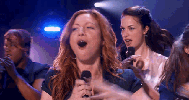 Pitch Perfect Barden Bellas GIF - Pitch Perfect Barden Bellas Bellas GIFs