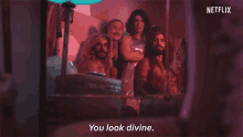 You Look Divine Paco León GIF - You Look Divine Paco León Josémaría Riquelme GIFs