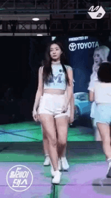 momoland yeonwoo confused confuse dance